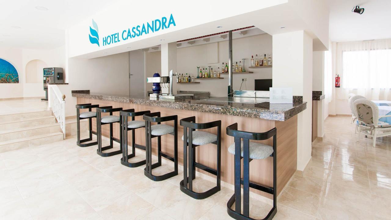 Hotel Cassandra Ел Аренал Екстериор снимка